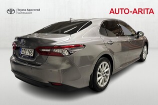 Toyota Camry vaihtoauto