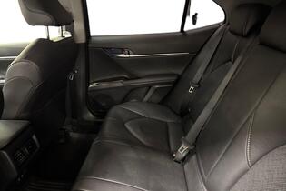 Toyota Camry vaihtoauto