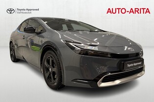 Toyota Prius Plug-in vaihtoauto