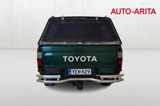 Toyota Hilux vaihtoauto