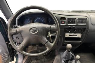 Toyota Hilux vaihtoauto