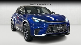 Lexus LBX vaihtoauto