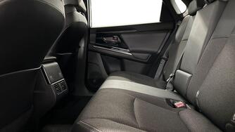 Toyota bZ4X vaihtoauto