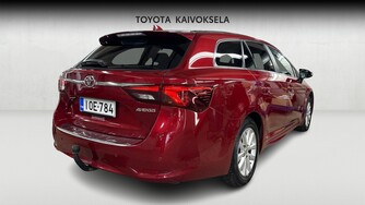 Toyota Avensis vaihtoauto