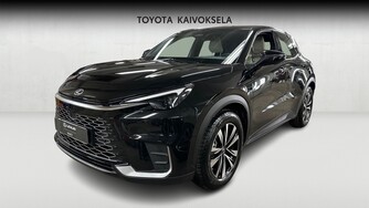 Lexus LBX vaihtoauto