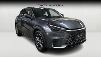 Lexus LBX vaihtoauto