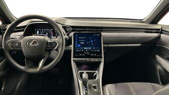 Lexus LBX vaihtoauto