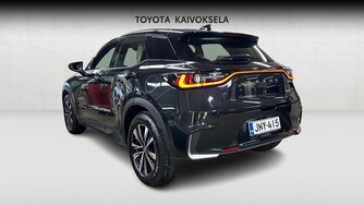 Lexus LBX vaihtoauto