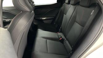 Lexus LBX vaihtoauto