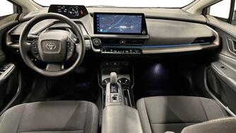 Toyota Prius Plug-in vaihtoauto