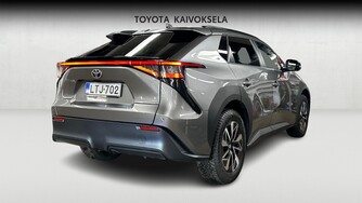 Toyota bZ4X vaihtoauto