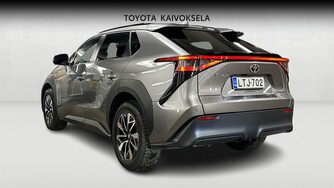 Toyota bZ4X vaihtoauto