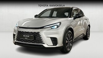 Lexus LBX vaihtoauto