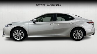 Toyota Camry vaihtoauto