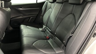 Toyota Camry vaihtoauto