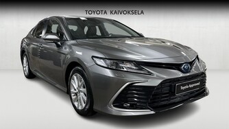 Toyota Camry vaihtoauto
