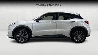 Lexus LBX vaihtoauto