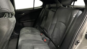 Lexus UX vaihtoauto