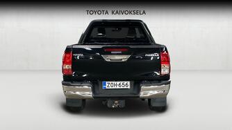 Toyota Hilux vaihtoauto