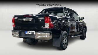 Toyota Hilux vaihtoauto