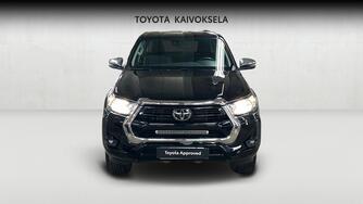 Toyota Hilux vaihtoauto