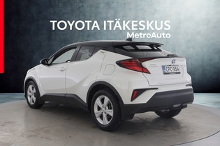 Toyota C-HR vaihtoauto