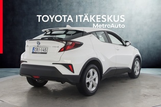 Toyota C-HR vaihtoauto