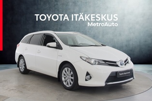 Toyota Auris vaihtoauto