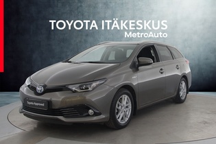 Toyota Auris vaihtoauto