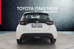 Toyota Yaris vaihtoauto