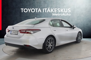 Toyota Camry vaihtoauto