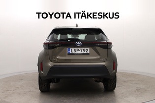 Toyota Yaris Cross vaihtoauto
