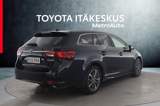 Toyota Avensis vaihtoauto