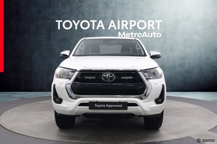 Toyota Hilux vaihtoauto