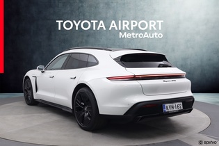 Porsche Taycan vaihtoauto