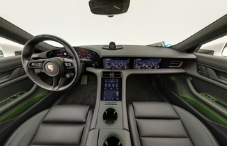 Porsche Taycan vaihtoauto