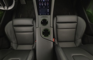 Porsche Taycan vaihtoauto