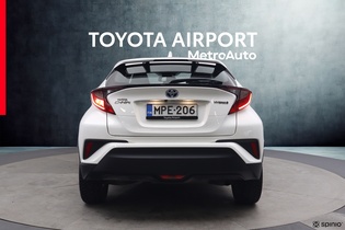 Toyota C-HR vaihtoauto