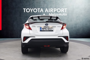 Toyota C-HR vaihtoauto