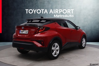 Toyota C-HR vaihtoauto