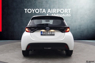 Toyota Yaris vaihtoauto