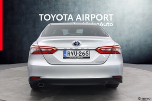 Toyota Camry vaihtoauto