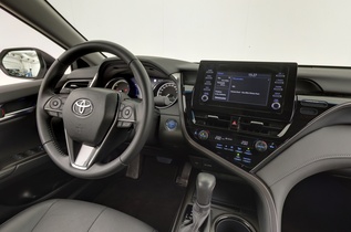 Toyota Camry vaihtoauto