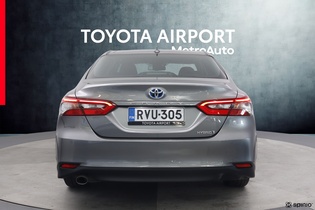 Toyota Camry vaihtoauto