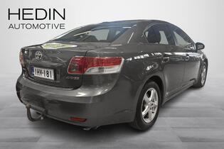 Toyota Avensis vaihtoauto