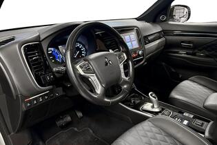 Mitsubishi Outlander PHEV vaihtoauto