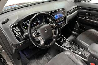 Mitsubishi Outlander PHEV vaihtoauto