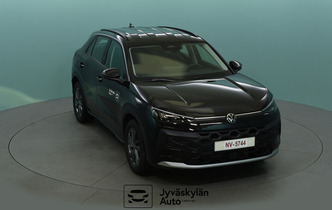 Volkswagen T-Roc vaihtoauto