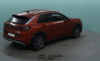 Volkswagen T-Roc vaihtoauto