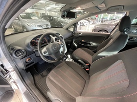 Opel Corsa vaihtoauto